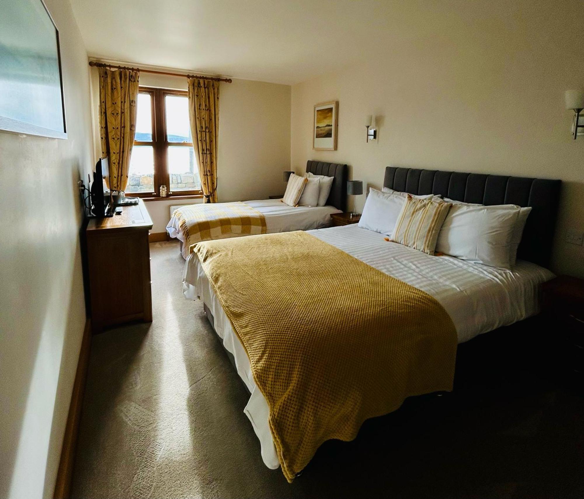 Hotel The Waters Edge Rathmullan Exterior foto