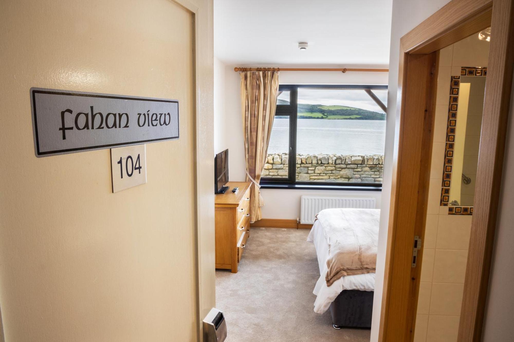 Hotel The Waters Edge Rathmullan Exterior foto